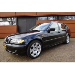 BMW 3-Serie 330i Touring - Org NL - 138.633 km - Youngtimer