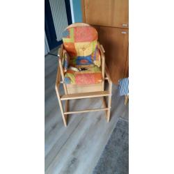 Houten kinderstoel multifunctioneel