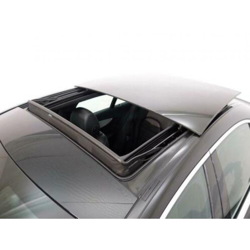 Mercedes-Benz C-Klasse 180 AMG Edition , Panoramadak, Leer,
