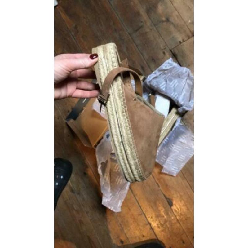 Tommy Hilfiger espadrilles 40 bruin suède half open