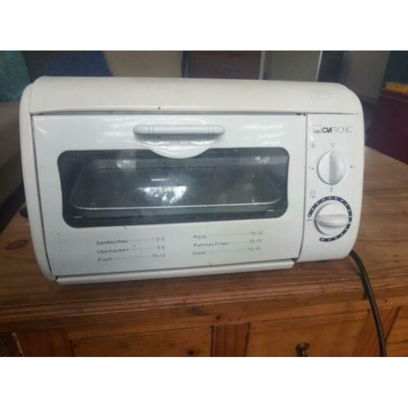 Camping oven