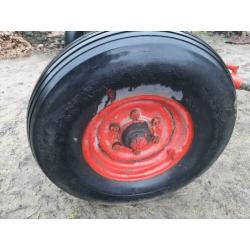 Landbouw wagen wielen 2x (9.00-16)