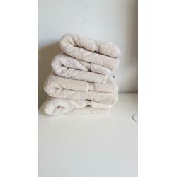 Vandyck Ranger badhanddoeken en handdoeken set, 4 stuks