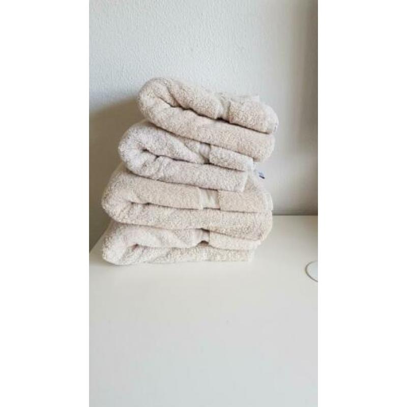 Vandyck Ranger badhanddoeken en handdoeken set, 4 stuks