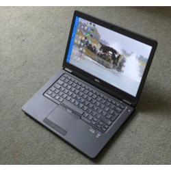 Dell Latitude E7450, i5-5300u, 2,3GHz-2,7, 8 GB, 128 GB SSD.