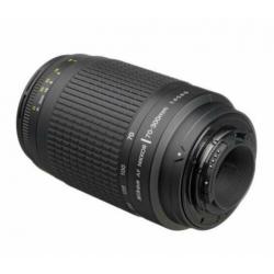 Nikon NIKKOR AF Zoom 70-300mm f/4-5.6G Incl. Zonnekap