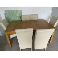 Uitbreidbare Eettafel met 6 stoelen