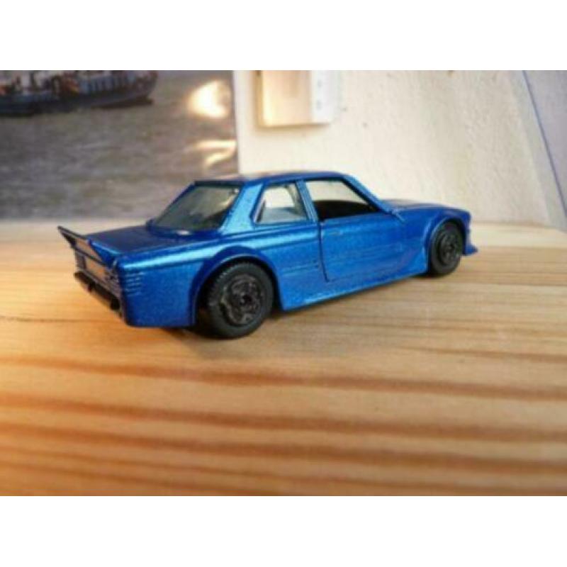 Mercedes-Benz 450 SLC van Bburago 1:43