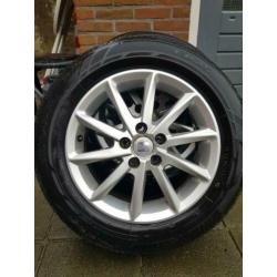 Mooie set velgen/banden 185 65 15