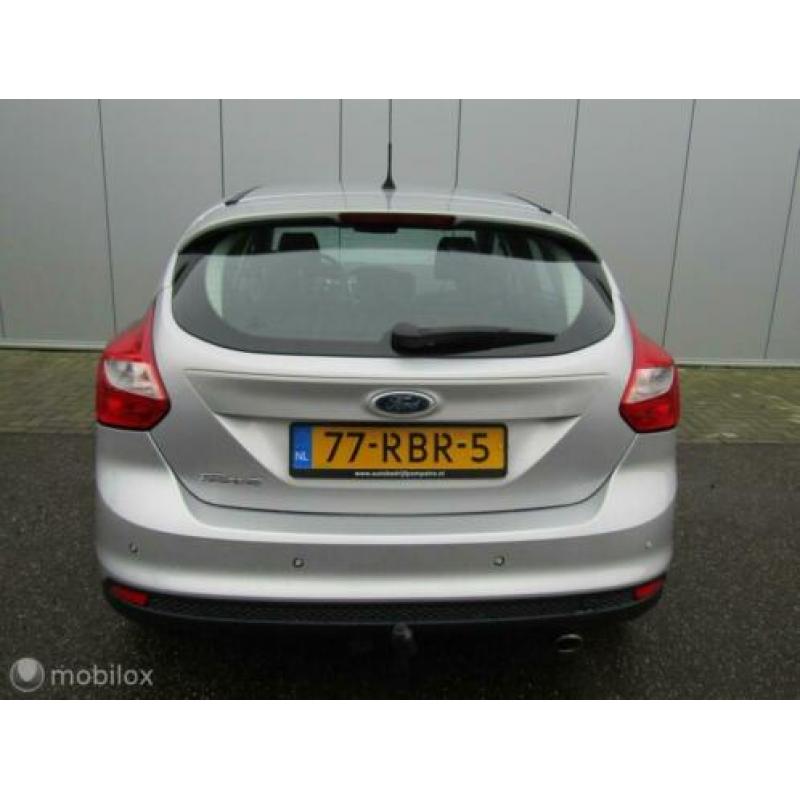 Ford Focus 5 DEURS 1.6 EcoBoost 150 First Edition/ TREKHAAK