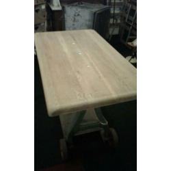 Industriële tafel
