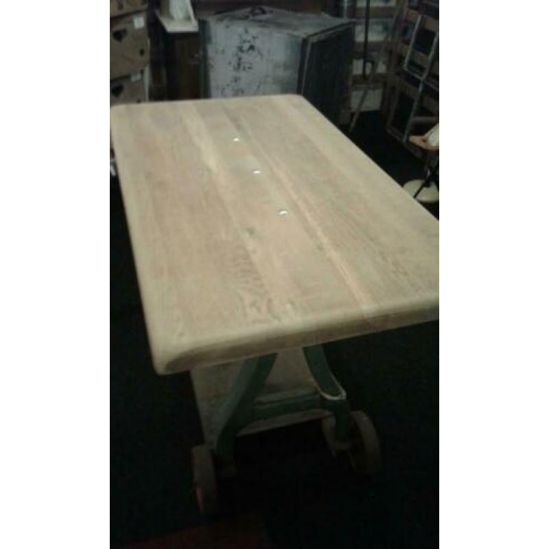 Industriële tafel