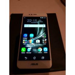Esus zenphone max