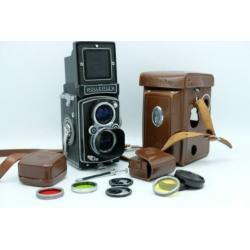 Rolleiflex 3.5 TLR camera - Tessar lens