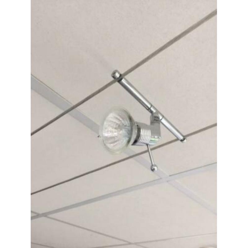 Plafond draad verlichting