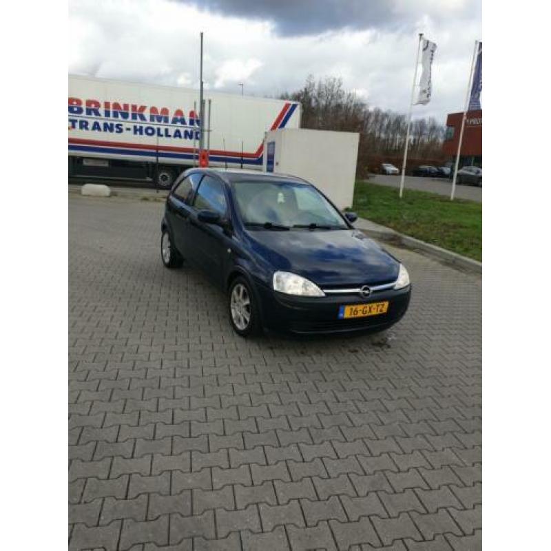 Opel Corsa 1.2 16V 3D 2001 Blauw