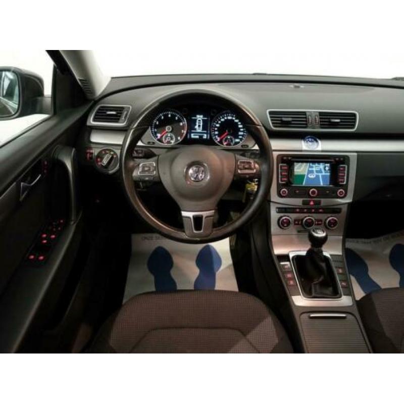 Volkswagen Passat Sedan 1.4 TSI Highline , Navi, ECC, Licht