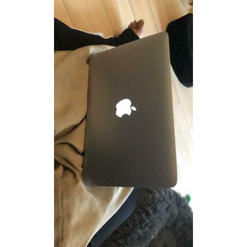 MacBook Air 11inc.