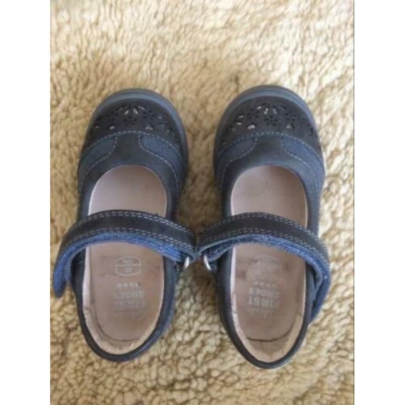 Clarks donkerblauwe baby meisjes schoentjes maat 20