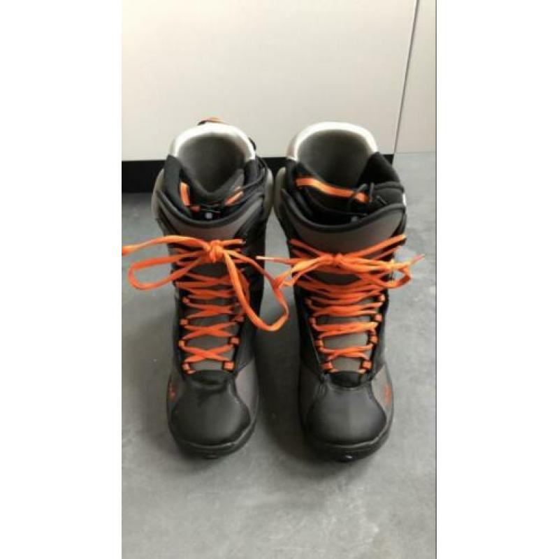 Snowboard schoenen maat 43