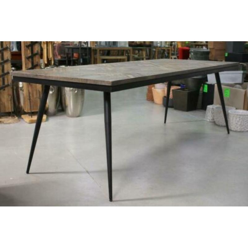 Prachtige eettafel Rhombic BePureHome hout metaal 220 x 90