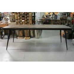 Prachtige eettafel Rhombic BePureHome hout metaal 220 x 90