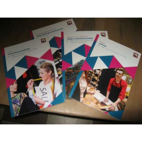 hele rij lesboeken verkoper 2 en 3