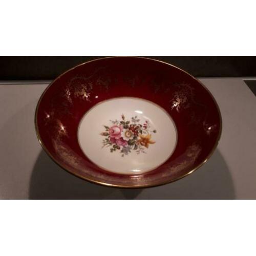 schaal. Bone China COALPORT made in Engeland Est 1750