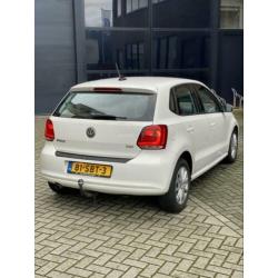 Volkswagen Polo 1.6 TDI 66KW DSG 2011 Wit