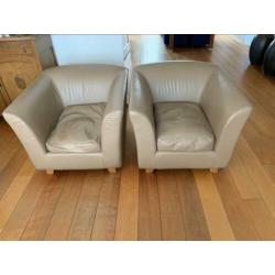 2 prachtige fauteuils gelderlander design