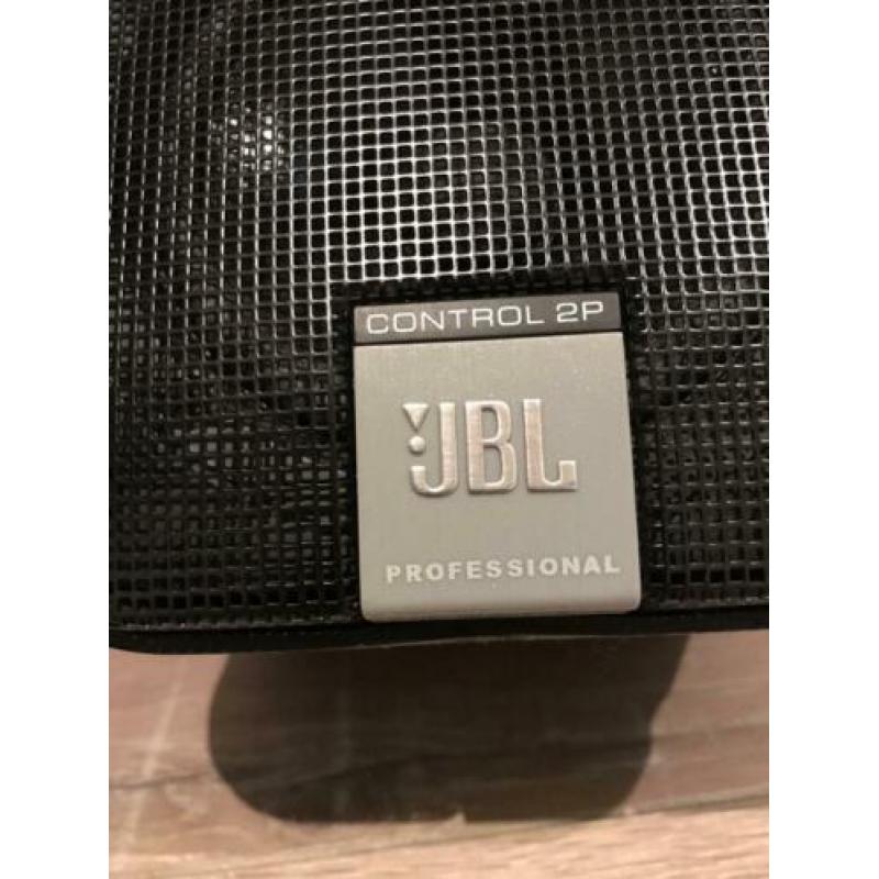 JBL - compact Powered regerence monitor - 2p