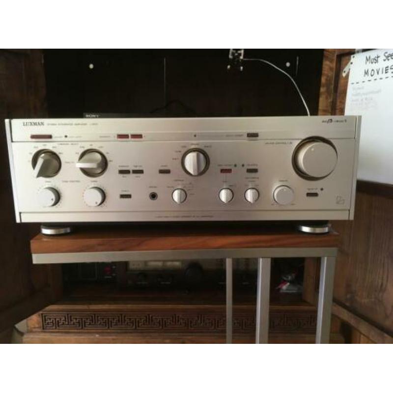 Luxman