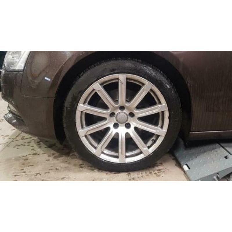 Audi wielen steek 5x112 met 4 seizoenbanden 245/40R18