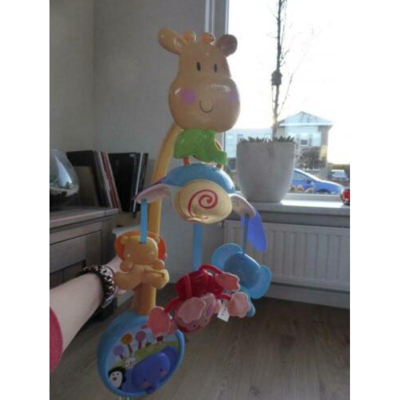 fisher price mobiel voor boven de box