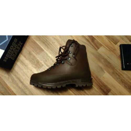 Haix Mondo Bergschoenen Wandelschoenen maat 44/45 NIEUW