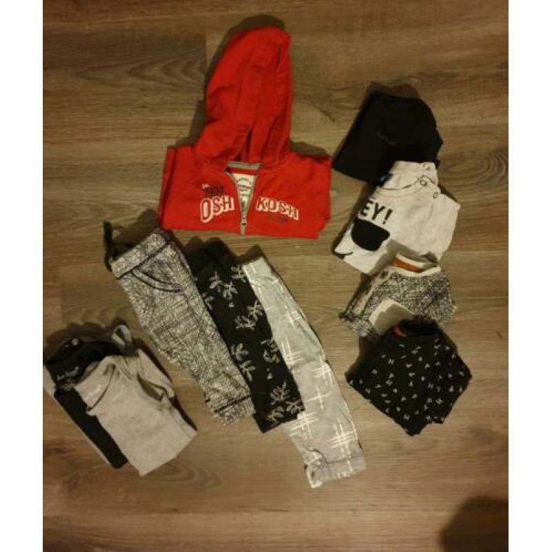 Pakket babykleertjes maat 62