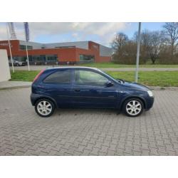 Opel Corsa 1.2 16V 3D 2001 Blauw