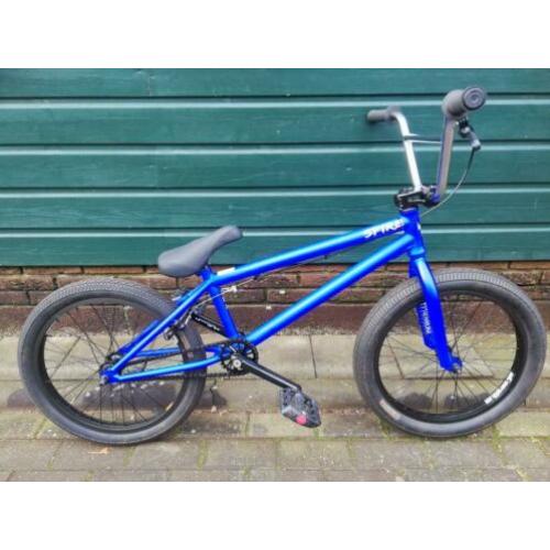 STUNTPRIJS NIEUWE PREMIUM BMXFIETSEN VAN 599 NU 349 rijklaar