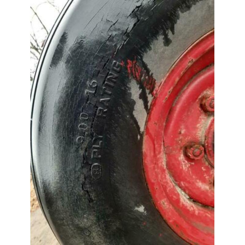 Landbouw wagen wielen 2x (9.00-16)