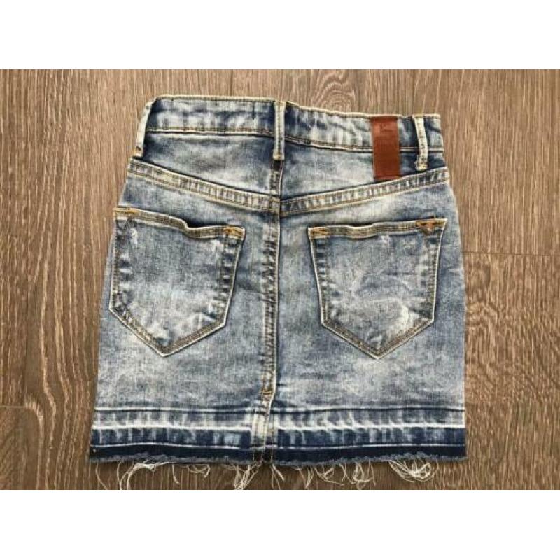 Meisjes spijkerrokje / jeans rokje Kiddo kidwear Mt 110/116