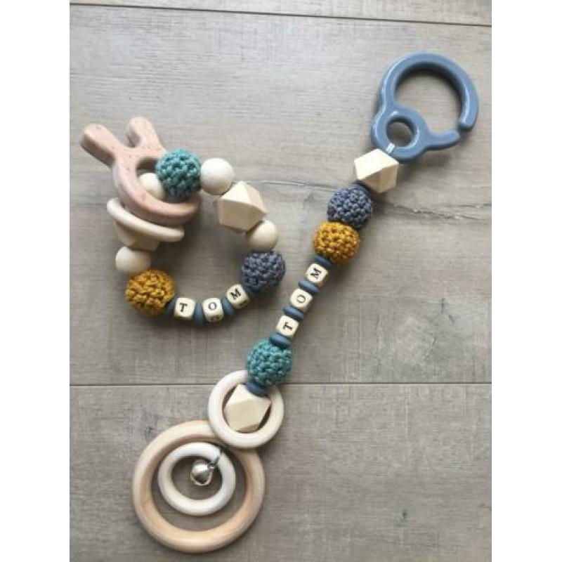 Speenkoord,bijtring,wagenspanner,maxi cosi hanger, met naam