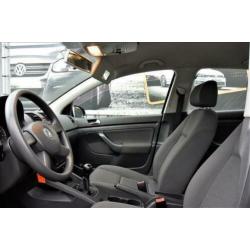 Volkswagen Golf 1.6 FSI 116pk Comf.line AIRCO CRUISE ZWART