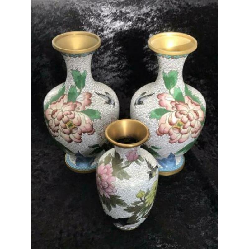 Verzameling cloisonné vazen lamp doosjes en dekselpot