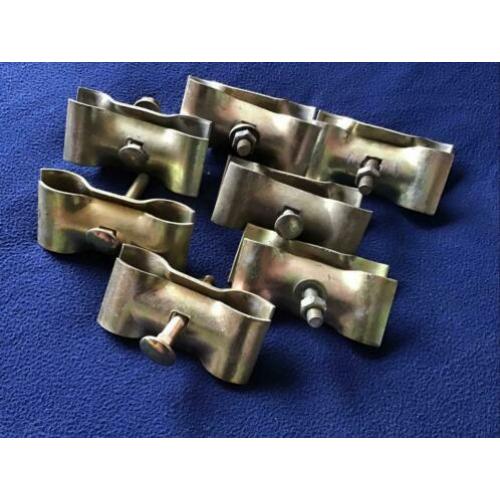 Bouwhekklemmen 7 stuks (zo goed als nieuw) afm. 13x5,5cm