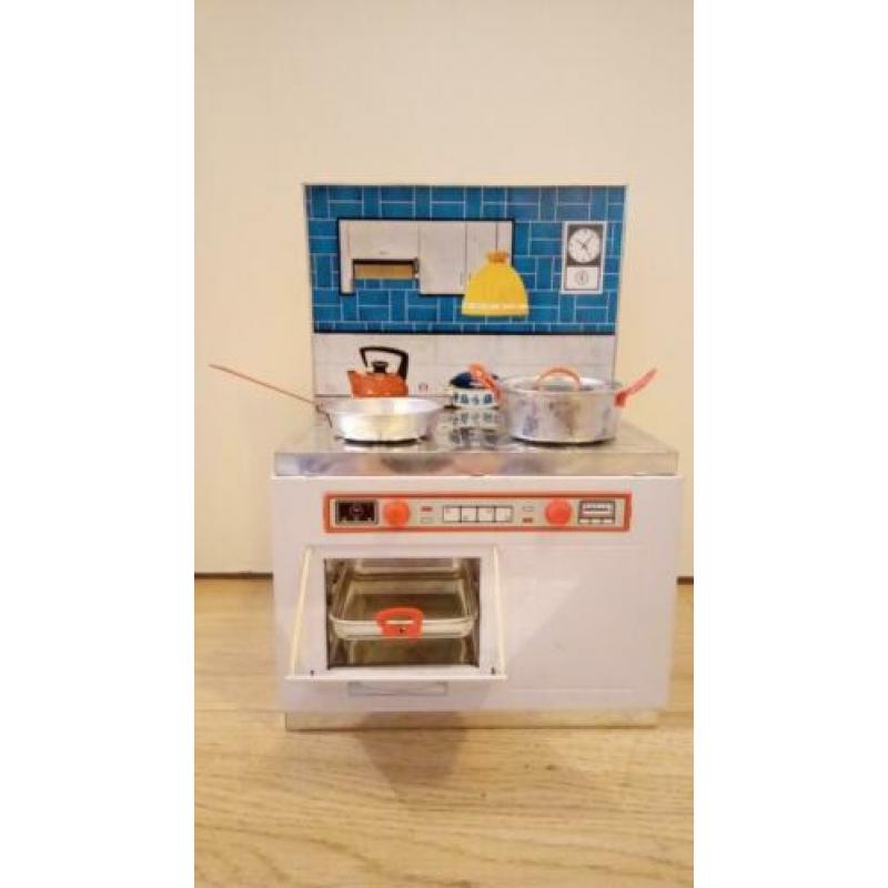 Vintage speelgoed keuken