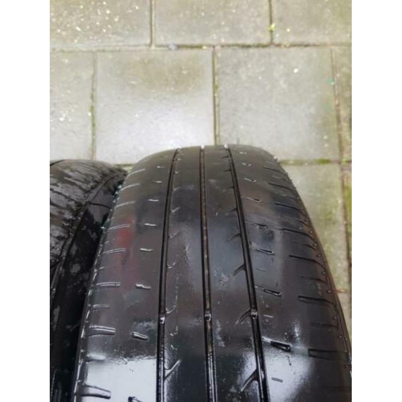 Mooie set velgen/banden 185 65 15