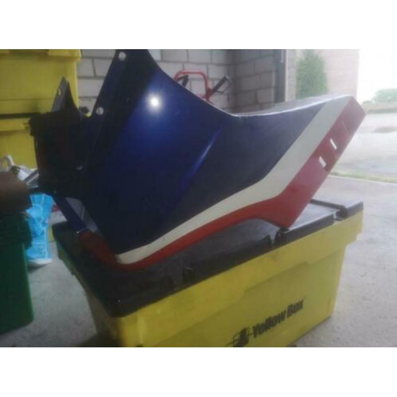 Motoronderdelen accessories Honda Suzuki diversen