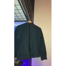 Heel mooi Adidas vest maat 152