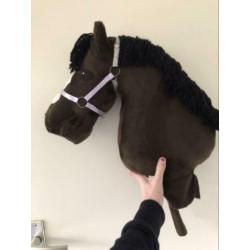 Hobbyhorse, stokpaard. Incl halster, halstertouw en vulling