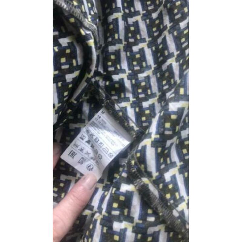Mooie blouse van Benetton, mt m. Weinig gedragen. Mixed gr